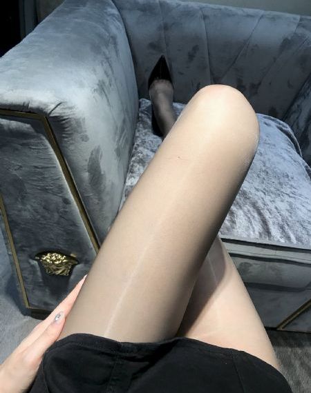 妈妈朋友的女儿
