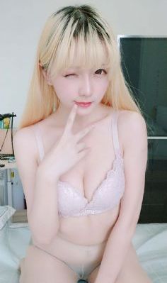 伞少女