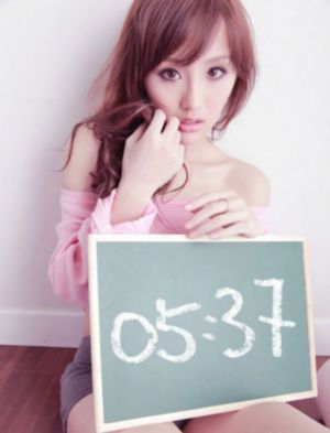 女生张开腿