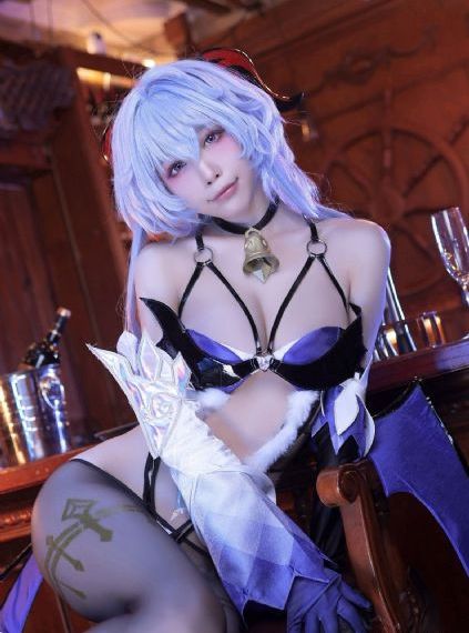 女子浴室啪啪hd三级