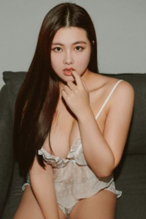 九九暴风影院午夜理伦片