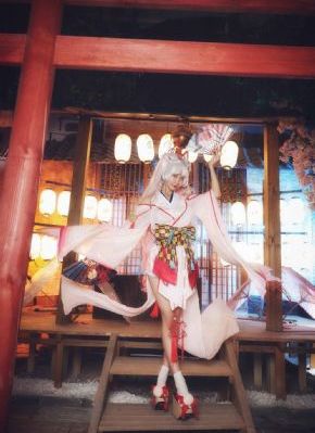 电车魔女1-4